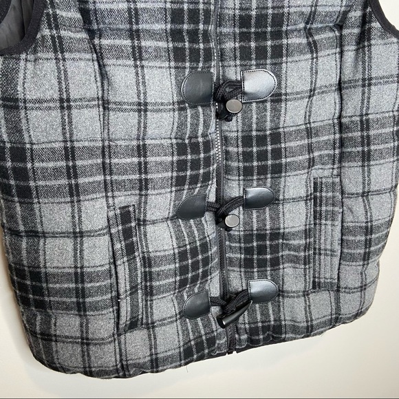 Plaid Toggle Vest‎ Black Gray Sleeveless Puffer Quilted Winter Warm Layering - Picture 4 of 11